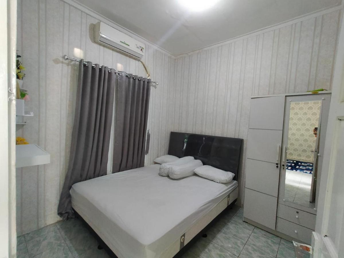 Shifana Homestay Syariah Yogyakarta Eksteriør bilde