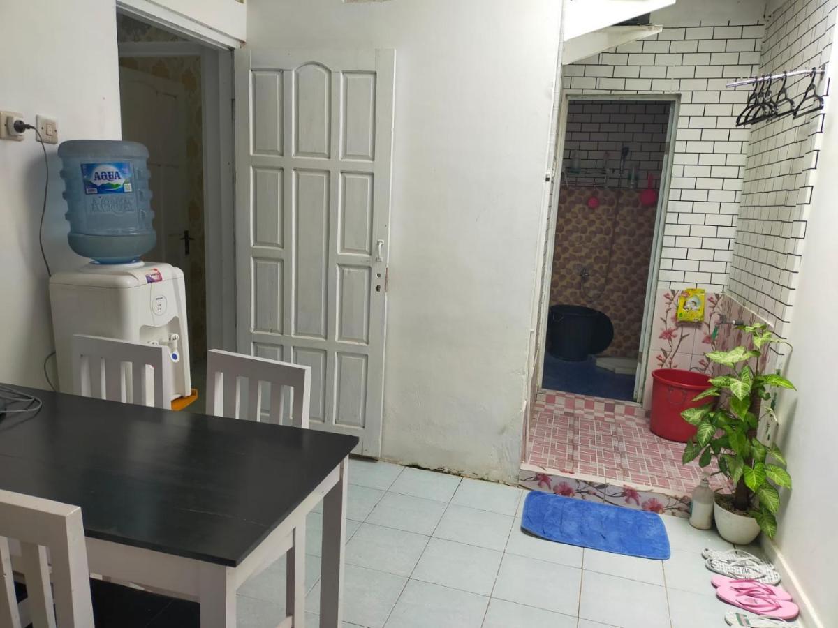Shifana Homestay Syariah Yogyakarta Eksteriør bilde