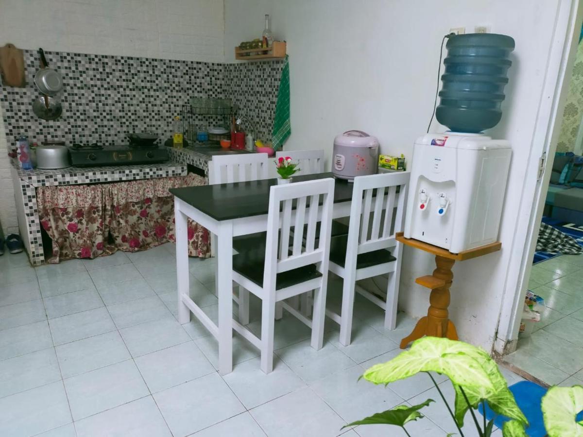 Shifana Homestay Syariah Yogyakarta Eksteriør bilde