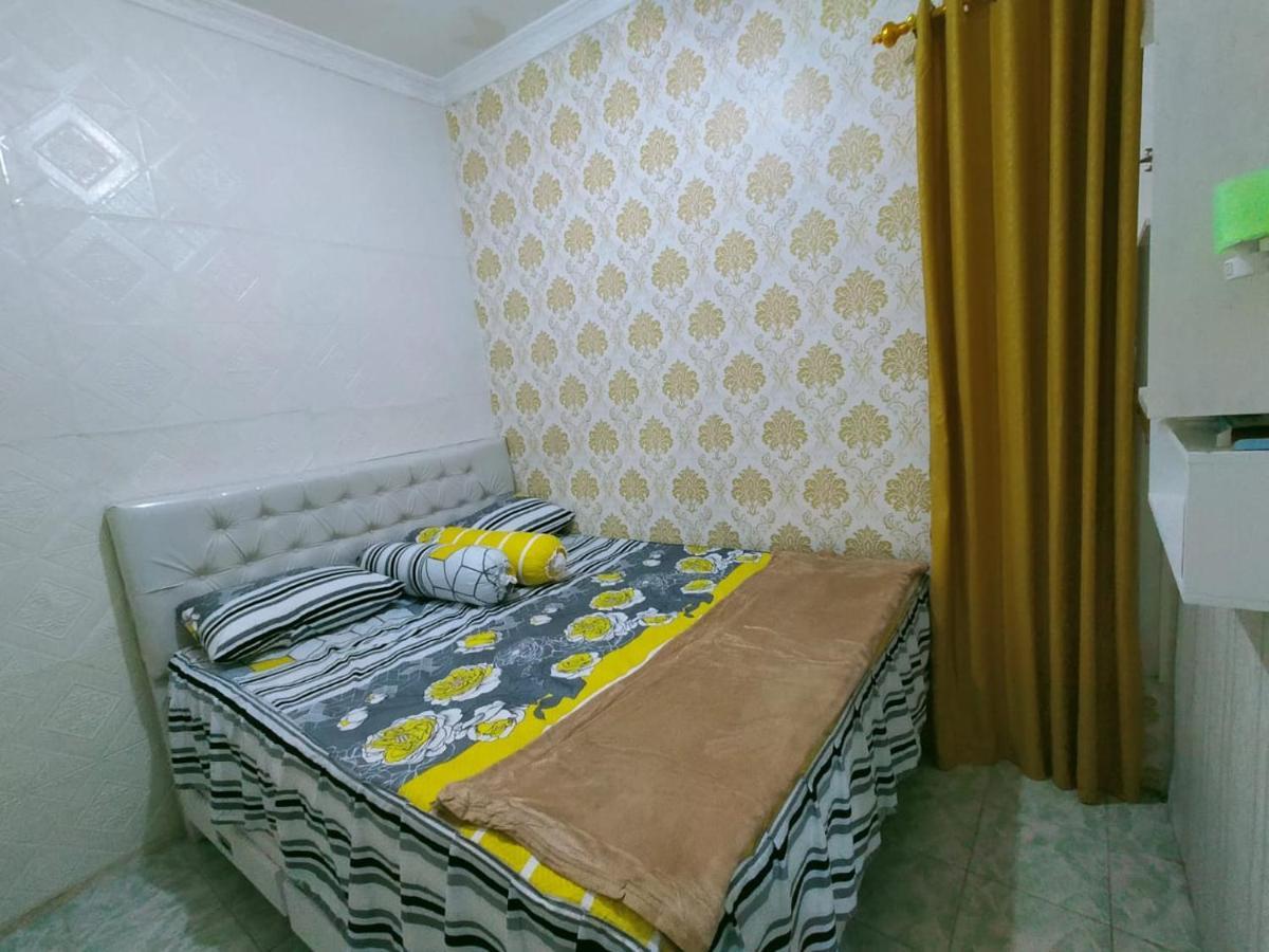Shifana Homestay Syariah Yogyakarta Eksteriør bilde